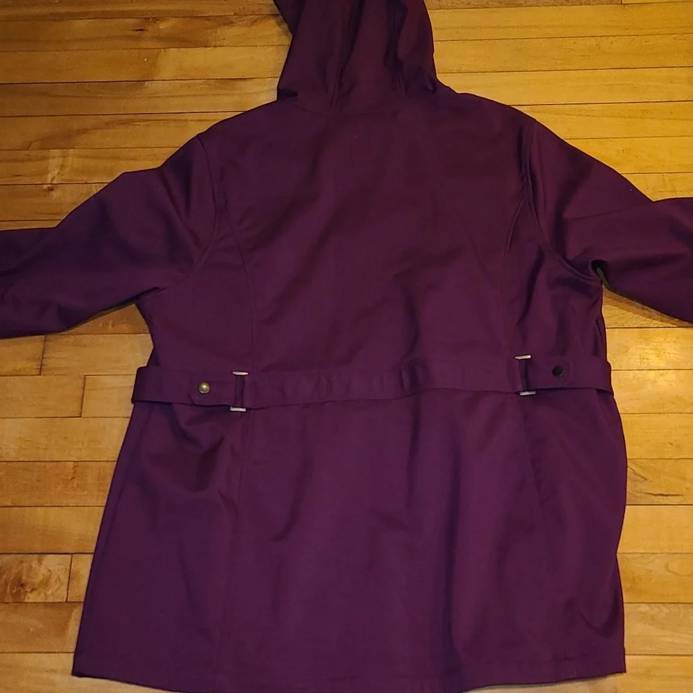 Free Tech Plum/ Raspberry Color Coat Size 18/20. - Picture 5 of 12